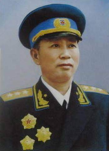 刘亚楼，中华人民共和国开国上将